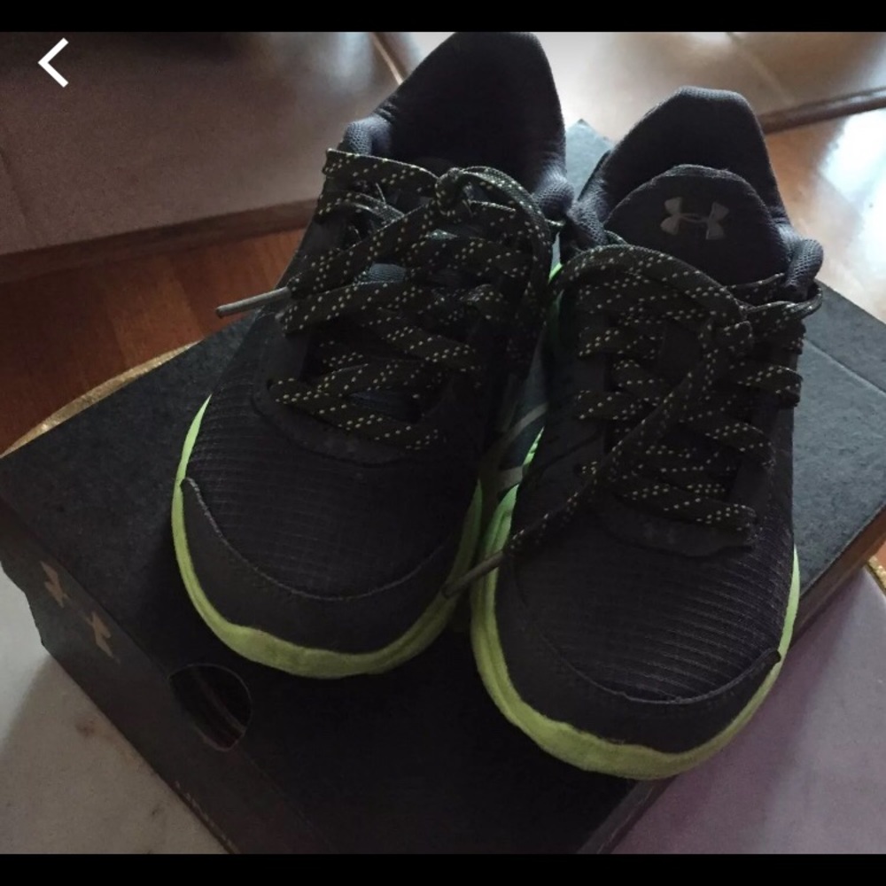 Under armour boys sneakers